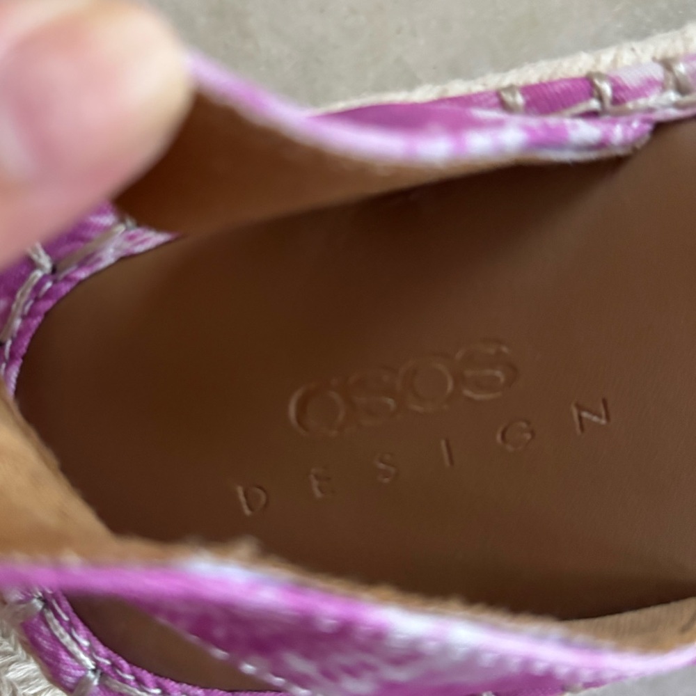 ASOS design tie dye platform sandals - Picture 4 of 5